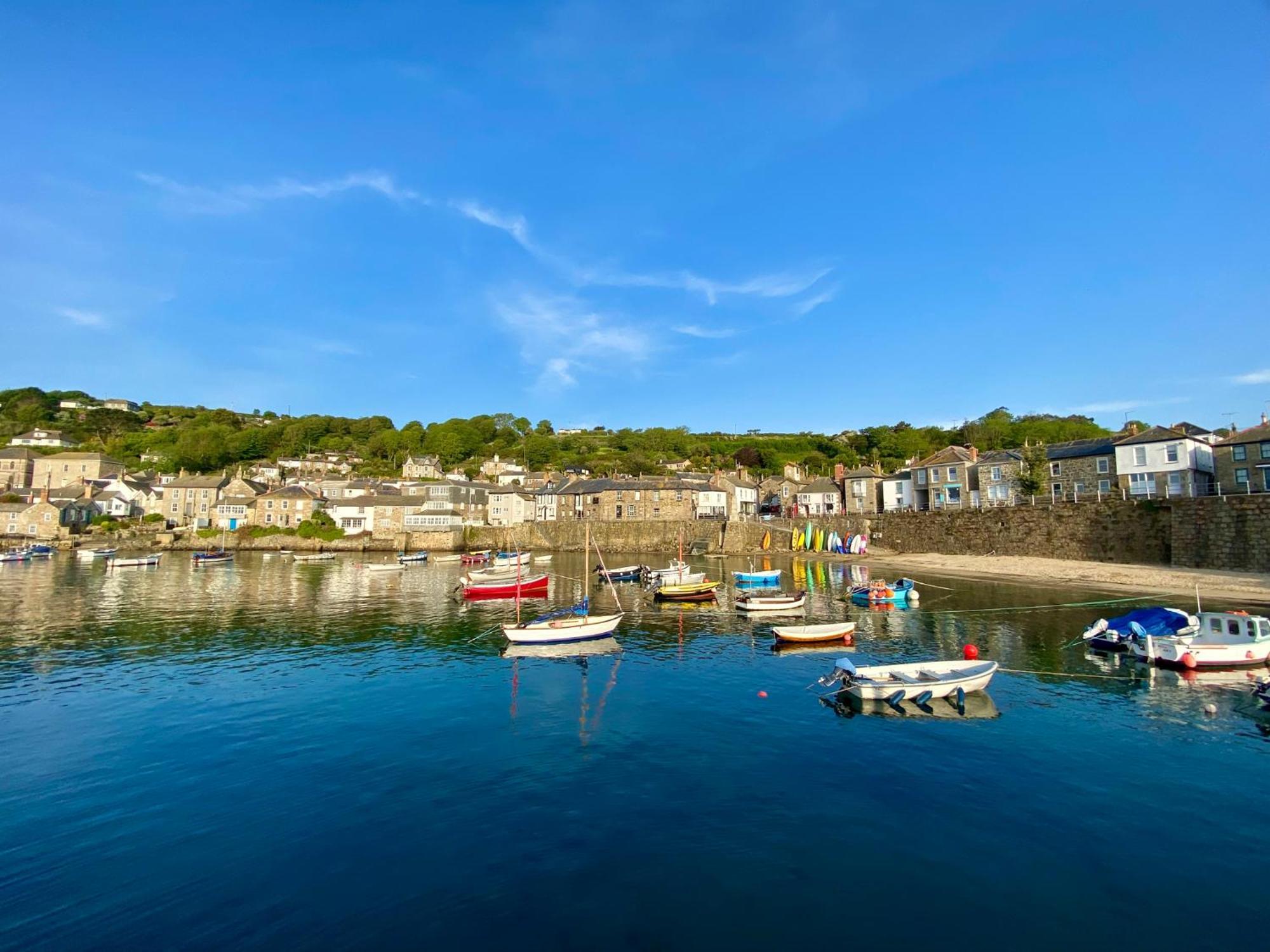 The Old Gallery - Charming Coastal Escape For Two Mousehole Esterno foto