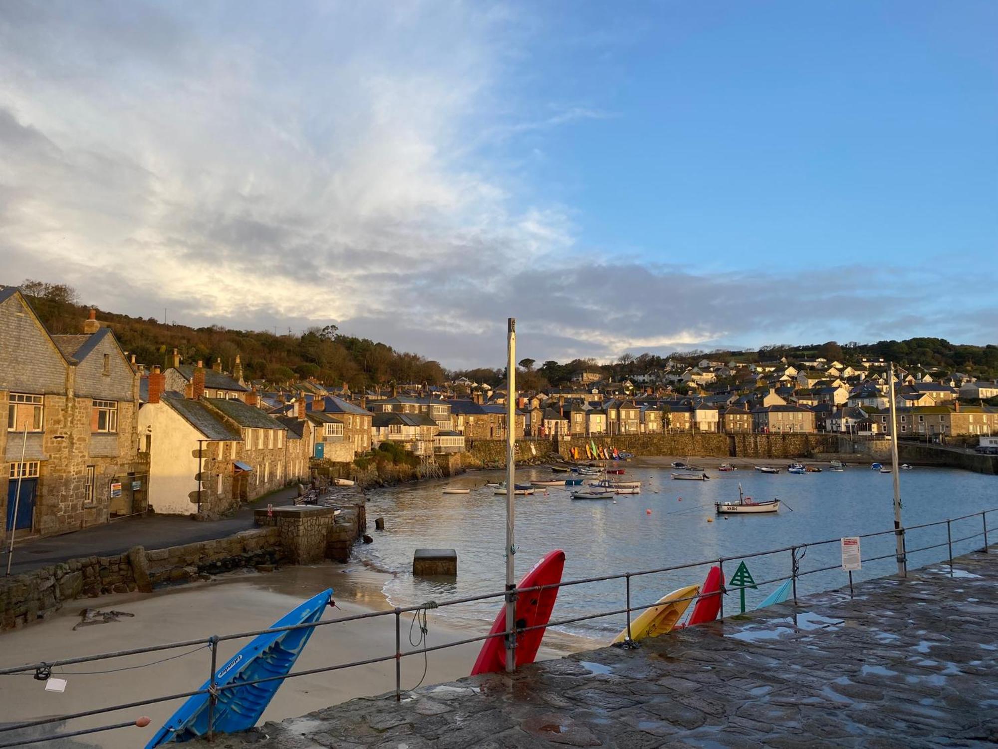 The Old Gallery - Charming Coastal Escape For Two Mousehole Esterno foto